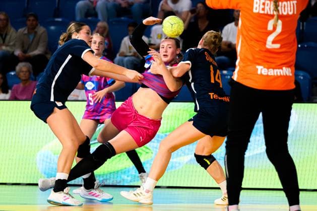 Krefeld Handball wU18 Laenderspiel Germany Netherlands Krefeld Yala Arena Germany