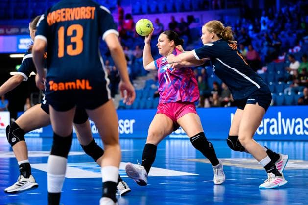 Krefeld Handball wU18 Laenderspiel Germany Netherlands Paula Hofer Germany Krefeld Yala Arena Germany