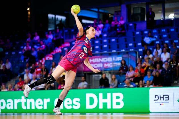 Krefeld Handball wU18 Laenderspiel Germany Netherlands Lisa Lammich Germany Krefeld Yala Arena Germany