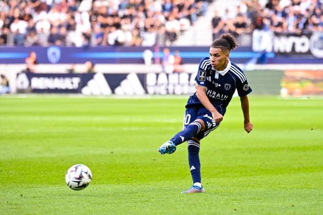FOOTBALL : Paris FC vs Strasbourg - Ligue 1 - 21 09 2025 Ilan KEBBAL ( 10 - PFC ) during the Ligue 1 match between Paris FC and RC Strasbourg Alsace at Stade Jean Bouin on September 21, 2025 in Paris, France. ( Photo by Federico Pestellini PsnewZ ) - ParisFrance  Copyright: xFedericoxPestellinix