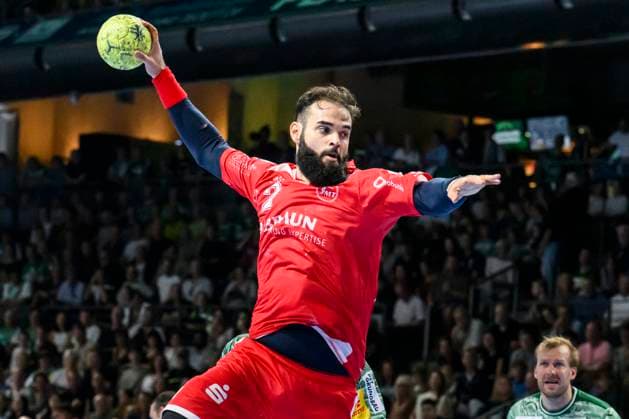 in the picture from l RubŽn Marchan MT Melsungen , GER, Berlin, Handball, Fuechse Berlin vs MT Melsungen, DAIKIN Handball Bundesliga, in the Max Schmeling Halle, 21 09 2025, Copyright: HMBxMedia UwexKoch