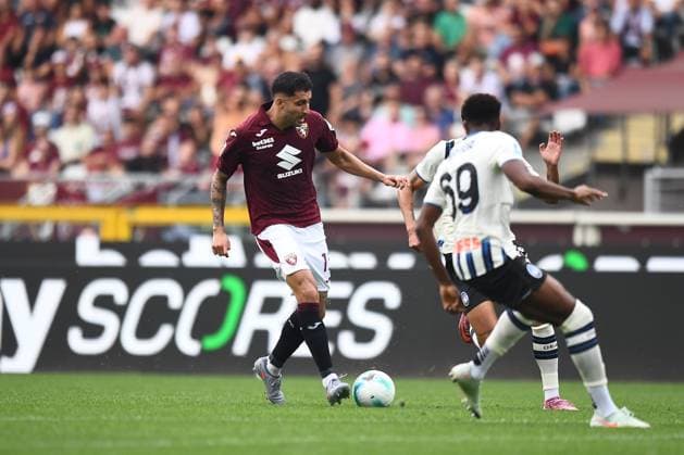 Torino™s Guillermo Maripan during the Serie A soccer match between Torino and Atalanta at the Stadio Olimpico Grande Torino in Turin, north west Italy - Sunday, September 21, 2025. - Soccer.  Copyright: xAlbertoxGandolfo LaPressex
