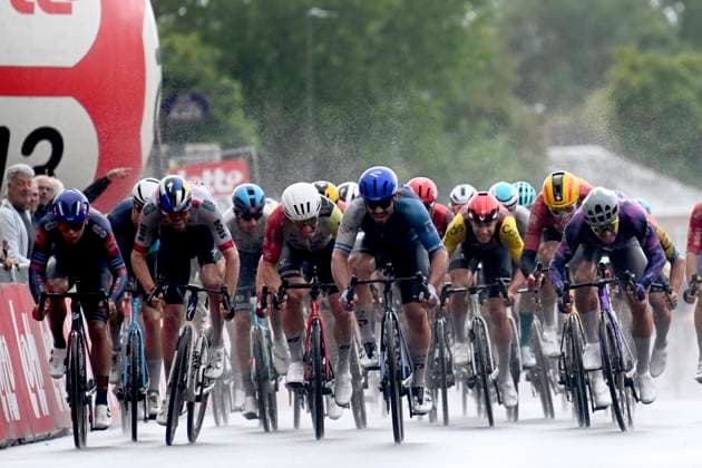 Gooikse Pijl 2025 Cycling Race GOOIK, BELGIUM - SEPTEMBER 21 : Kogut Oded of Israel - Premier Tech wins, second place for Groenewegen Dylan of Team Jayco AlUla, third place for Thijssen Gerben of Intermarche - Wanty during the 22th edition of Gooikse Pijl an UCI Class 1.1 one day cycling road race for Men Elite of 195.8 km with start in Roosdaal and finish in Gooik on September 21, 2025 in Gooik, Belgium, 21 09 2025 ( Motordriver Rodrique Verfaillie - Gooik Belgium  Copyright: xGvgx