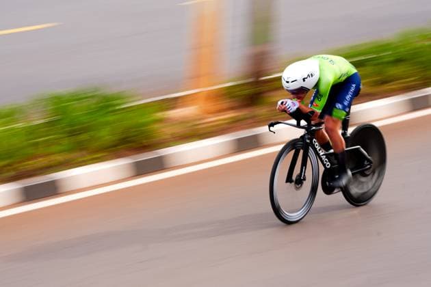 2025 UCI Road World Championships Picture by Zac Williams SWpix.com - 21 09 2025 - Cycling - 2025 UCI Road World Championships - BK Arena to Kigali Convention Centre, Kigali, Rwanda - Men Elite Individual Time Trial (ITT) - Tadej Pogacar (Slovenia) Copyright: x xSWpix.comx(t axPhotographyxHubxLtd)xZacxWilliams SWpix.comx SWP-3030-5310