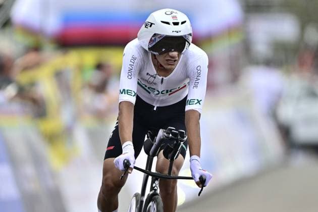 Mexican Isaac del Toro Romero pictured in action during the Men Elite Individual Time Trial race (40,8km) at the cycling road world championships, in Kigali, Rwanda, Sunday 21 September 2025. The 2025 UCI Road World Championships take place from 21 to 28 September in Kigali, Rwanda. DIRKxWAEM  x134909930x