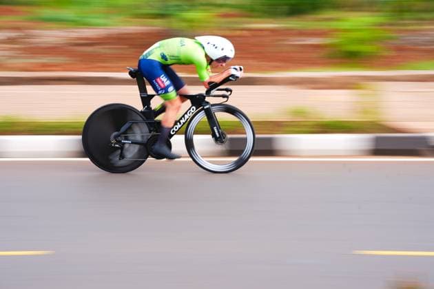 2025 UCI Road World Championships Picture by Zac Williams SWpix.com - 21 09 2025 - Cycling - 2025 UCI Road World Championships - BK Arena to Kigali Convention Centre, Kigali, Rwanda - Men Elite Individual Time Trial (ITT) - Tadej Pogacar (Slovenia) Copyright: x xSWpix.comx(t axPhotographyxHubxLtd)xZacxWilliams SWpix.comx SWP-3030-5331
