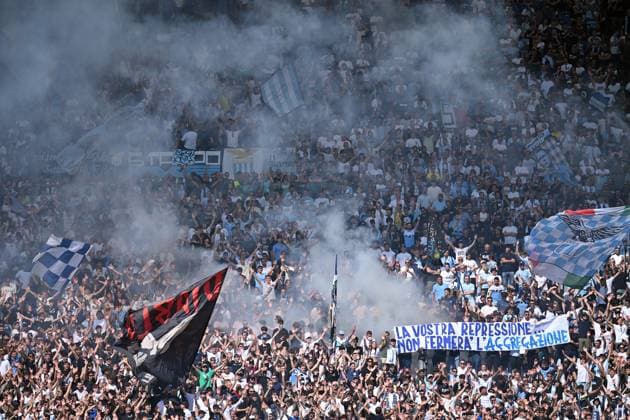 Soccer, serie A Enilive match, SS Lazio v AS Roma Lazio fans during the serie A Enilive match between SS Lazio v Roma at olimpico stadium in Rome September 21st, 2025 Imago-Images Emmefoto Copyright: xImago-Images Emmefotox