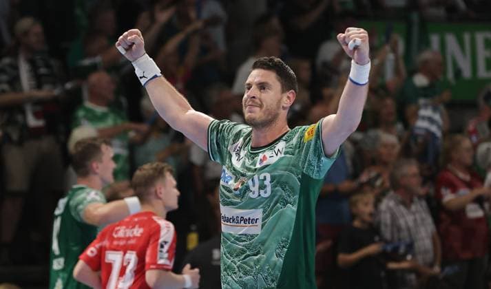 Mijajlo Marsenic cheers after the end of the game Joy Emotion Cheers Sport Handball HBL Bundesliga Men 5 Matchday Season 2025 2026 21 09 2025 Füchse Berlin vs MT Melsungen