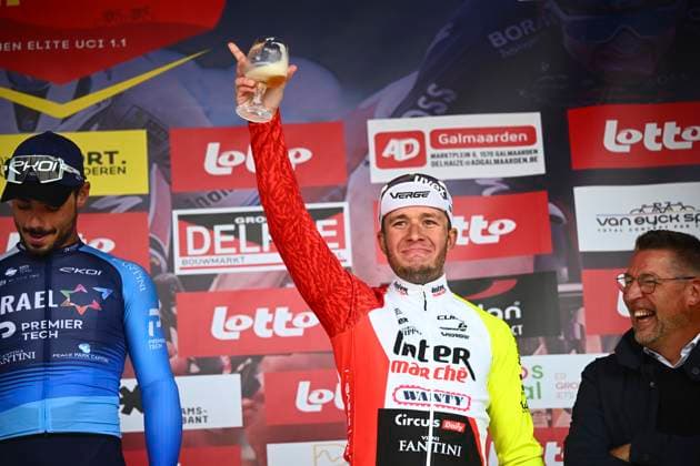 Gooikse Pijl 2025 Cycling Race GOOIK, BELGIUM - SEPTEMBER 21 : Kogut Oded of Israel - Premier Tech and Thijssen Gerben of Intermarche - Wanty pictured during the podium ceremony of the 22th edition of Gooikse Pijl an UCI Class 1.1 one day cycling road race for Men Elite of 195.8 km with start in Roosdaal and finish in Gooik on September 21, 2025 in Gooik, Belgium, 21 09 2025 ( Motordriver Rodrique Verfaillie - Gooik Belgium  Copyright: xGvgx