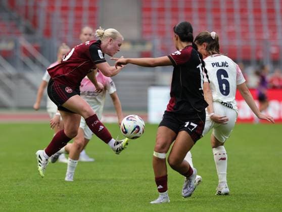 21 09 2025 Soccer season 2025 2026 1 Google Pixel Women Bundesliga 03 Matchday 1 FC Nürnberg FCN Club Clubfrauen Bayer 04 Leverkusen Sportfoto Zink DaMa xdaxma Aleigh Gambone 16, 1 FC Nürnberg FCN Selma Licina 17, 1 FC Nürnberg FCN Katharina Piljic 6, Bayer 04 Leverkusen
