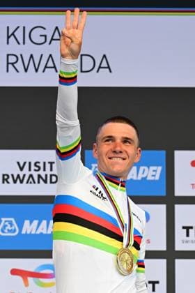Gold medal winner world champion Belgian Remco Evenepoel celebrates his victory on the podium of the Men Elite Individual Time Trial race (40,8km) at the cycling road world championships, in Kigali, Rwanda, Sunday 21 September 2025. The 2025 UCI Road World Championships take place from 21 to 28 September in Kigali, Rwanda. DIRKxWAEM  x134912597x