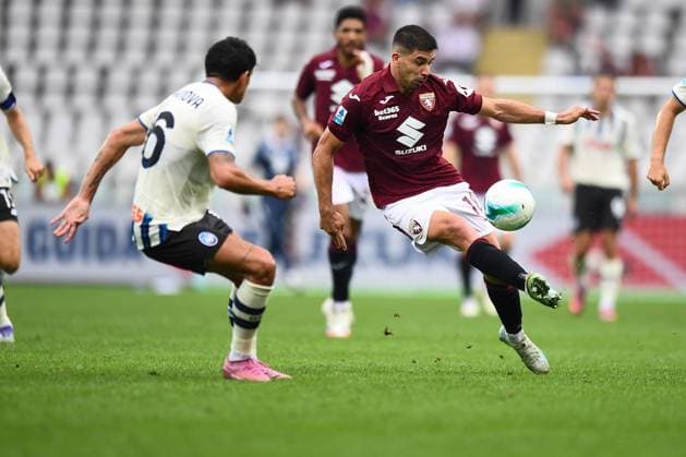 Torino™s Giovanni Simeone during the Serie A soccer match between Torino and Atalanta at the Stadio Olimpico Grande Torino in Turin, north west Italy - Sunday, September 21, 2025. - Soccer.  Copyright: xAlbertoxGandolfo LaPressex