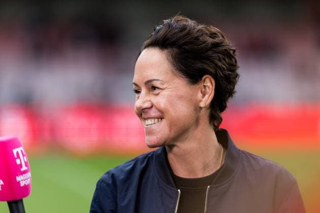 Google Pixel Frauen Bundesliga, 1 FC Köln VfL Wolfsburg 21 09 2025 Nicole Bender Rummler Head of Department 1 FC Köln Frauen im Magenta Sport Interview Google Pixel Frauen Bundesliga, 1 FC Köln VfL Wolfsburg Köln, Franz Kremer Stadion am 21 09 2025 DFB REGULATIONS PROHIBIT ANY USE OF PHOTOGRAPHS AS IMAGE SEQUENCES AND OR QUASI VIDEO Copyright: xBEAUTIFULxSPORTS Wunderlx