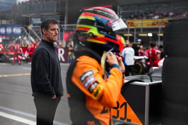 F1 - AZERBAIJAN GRAND PRIX 2025 WEBBER Mark (aus), manager of PIASTRI Oscar, portrait portrait during the 2025 Formula 1 Qatar Airways Azerbaijan Grand Prix, 17th round of the 2025 FIA Formula One World Championship, WM, Weltmeisterschaft from September 19 to 21, 2025 on the Baku City Circuit, in Baku, Azerbaijan - BakuAzerbaijan  Copyright: xANTONINxVINCENTx