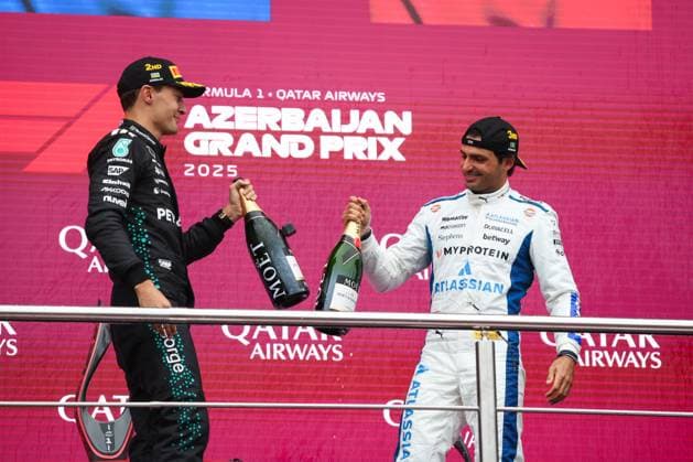 F1 - AZERBAIJAN GRAND PRIX 2025 podium RUSSELL George (gbr), Mercedes AMG F1 Team W16, SAINZ Carlos (spa), Williams Racing FW47, portrait during the 2025 Formula 1 Qatar Airways Azerbaijan Grand Prix, 17th round of the 2025 FIA Formula One World Championship, WM, Weltmeisterschaft from September 19 to 21, 2025 on the Baku City Circuit, in Baku, Azerbaijan - BakuAzerbaijan Copyright: xANTONINxVINCENTx