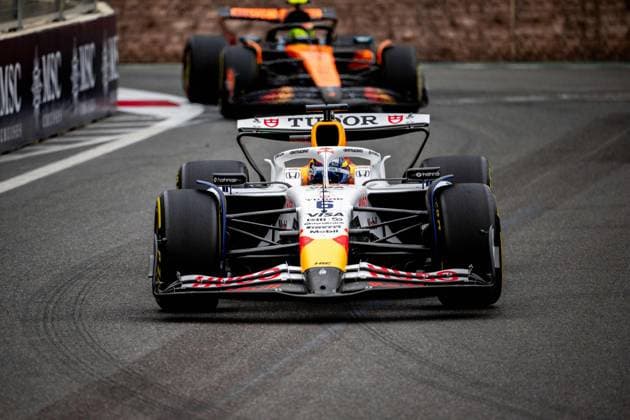 F1 - AZERBAIJAN GRAND PRIX 2025 06 HADJAR Isack (fra), Visa Cash App RB F1 Team VCARB02, action during the 2025 Formula 1 Qatar Airways Azerbaijan Grand Prix, 17th round of the 2025 FIA Formula One World Championship, WM, Weltmeisterschaft from September 19 to 21, 2025 on the Baku City Circuit, in Baku, Azerbaijan - BakuAzerbaijan  Copyright: xALBERTOxVIMERCATIx