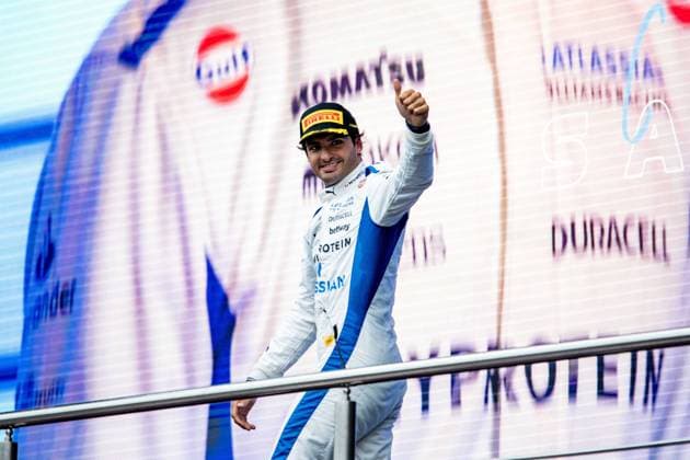F1 - AZERBAIJAN GRAND PRIX 2025 SAINZ Carlos (spa), Williams Racing FW47, portrait PODIUM during the 2025 Formula 1 Qatar Airways Azerbaijan Grand Prix, 17th round of the 2025 FIA Formula One World Championship, WM, Weltmeisterschaft from September 19 to 21, 2025 on the Baku City Circuit, in Baku, Azerbaijan - BakuAzerbaijan  Copyright: xALBERTOxVIMERCATIx