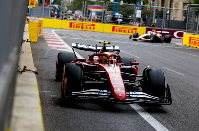 F1 - AZERBAIJAN GRAND PRIX 2025 44 HAMILTON Lewis (gbr), Scuderia Ferrari SF-25, action during the 2025 Formula 1 Qatar Airways Azerbaijan Grand Prix, 17th round of the 2025 FIA Formula One World Championship, WM, Weltmeisterschaft from September 19 to 21, 2025 on the Baku City Circuit, in Baku, Azerbaijan - BakuAzerbaijan  Copyright: xDPPIx
