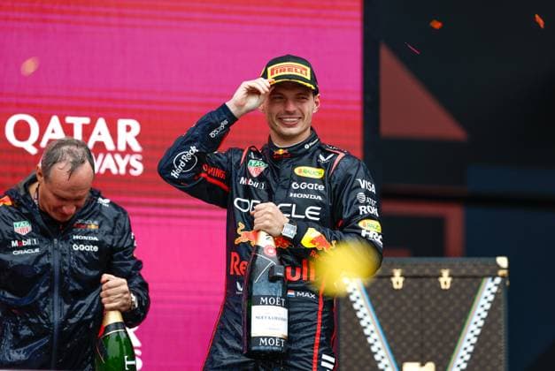 F1 - AZERBAIJAN GRAND PRIX 2025 VERSTAPPEN Max (ned), Red Bull Racing RB21, portrait during the 2025 Formula 1 Qatar Airways Azerbaijan Grand Prix, 17th round of the 2025 FIA Formula One World Championship, WM, Weltmeisterschaft from September 19 to 21, 2025 on the Baku City Circuit, in Baku, Azerbaijan - BakuAzerbaijan  Copyright: xDPPIx