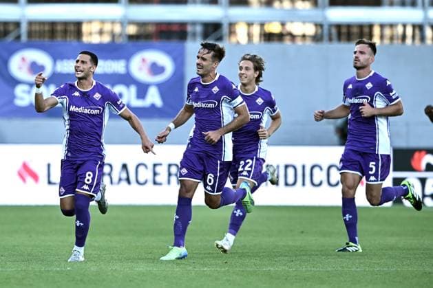 Mp Firenze 21 09 2025 - campionato di calcio serie A Fiorentina-Como foto Matteo Papini Image nella foto: esultanza gol Rolando Mandragora 