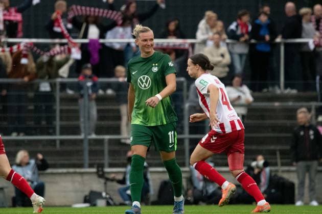 Alexandra Popp (11 VfL Wolfsburg) during the Google Pixel Frauen-Bundesliga between 1. FC Köln v. VfL Wolfsburg and VfL Wolfsburg at Franz-Kremer-Stadion in Cologne, Germany. Copyright: xQianruxZhang SPPx Sportspressphoto_SPR30016