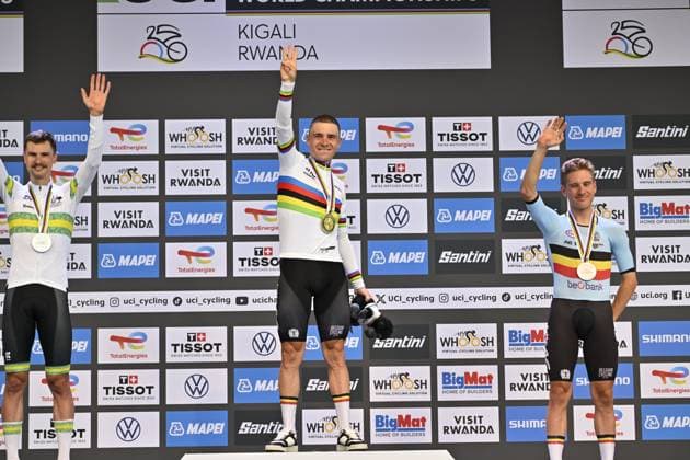 UCI 2025 Road World Championship, WM, Weltmeisterschaft Kigali 21 09 2025 KIGALI, RWANDA - SEPTEMBER 21 : Evenepoel Remco (BEL) during the Men Elite Individual Time Trial of the UCI Road World Championships 2025 92nd edition an UCI World Championships cycling race of 40.6 km with start in Kigali and finish in Kigali on September 21, 2025 in Kigali, Rwanda, 21 09 2025 Kigali Rwanda  Copyright: xJanxDexMeuleneirx
