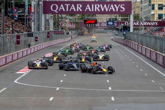 FORMULE 1 : Course Grand Prix Azerbaidjan 2025 - 21 09 2025 Start of the 2025 Formula 1 Azerbaijan Grand Prix, round 17 of the 2025 Formula 1 World Championship, WM, Weltmeisterschaft which will take place from 19 to 21 September 2025 at the Baku City Circuit, Azerbaijan (AZ)  Copyright: xIANxBUNDEYx xMPSxAGENCYx x