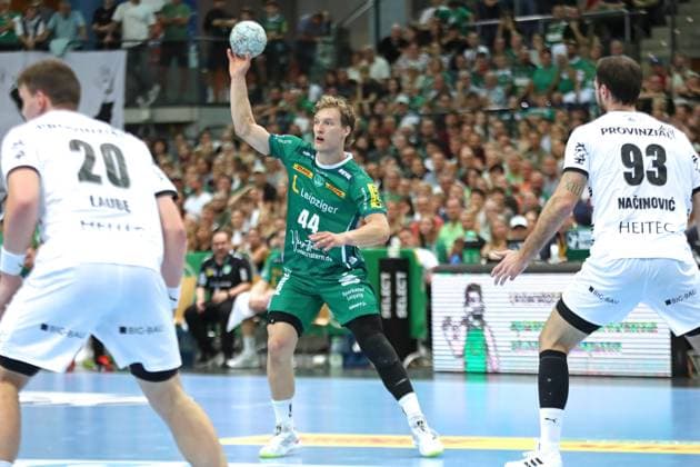 Handball DAIKIN HBL SC DHfK Leipzig vs THW Kiel 21 09 2025 Blaer Hinriksson 44, SC DHfK Leipzig Handball, DAIKIN HBL, 1 Bundesliga, Season 2025 2026, Matchday 5 SC DHfK Leipzig vs THW Kiel on 21 09 2025 at the Quarterback Immobilien Arena Leipzig Copyright: xBEAUTIFULxSPORTS JanxKaeferx