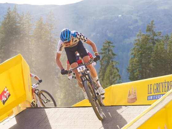 Man Lenzerheide UCI Mountain Bike World Series- XCO Race PUNTENER Fabio from BIKE TEAM SOLOTHURN participates in the Man Lenzerheide UCI MOUNTAIN BIKE WORLD SERIES - XCO race at Lenzerheide Downhill, in Lenzerheide, on September 21, 2025. Lenzerheide Switzerland  Copyright: xFabioxAvernax originalFilename:averna-manlenze250921_npkaV.jpg
