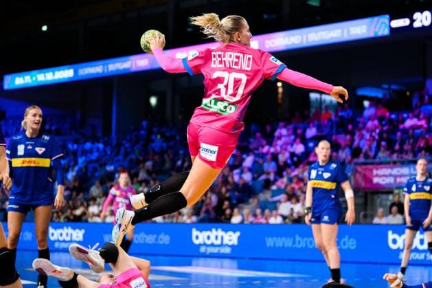 Krefeld Handball Women International Germany Netherlands Jenny Behrend Germany Krefeld Yayla Arena Germany