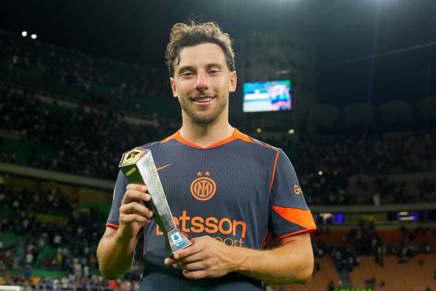Inter Milan s Carlos Augusto Panini Player of the match during the Serie A soccer match between Inter and Sassuolo at the San Siro Stadium in Milan , north Italy - Sunday , September 21 , 2025. - Soccer .  Copyright: xSpada LaPressex