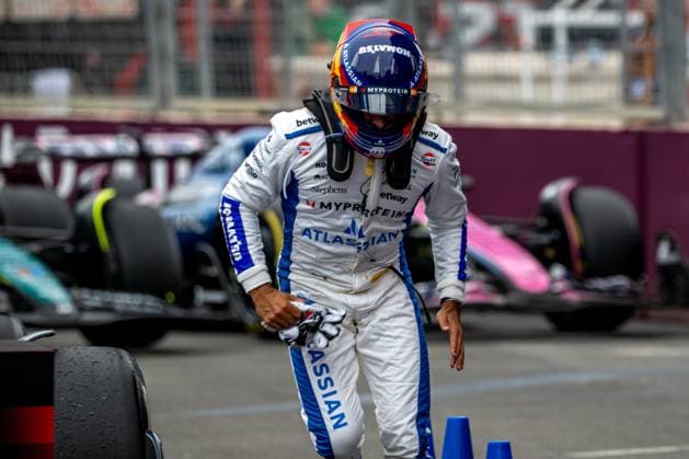 BAKU, AZERBAIJAN: Carlos Sainz, racing for the Williams Racing team during the 2025 Formula 1 Azerbaijan Grand Prix at the Baku City Circuit in Baku, Azerbaijan