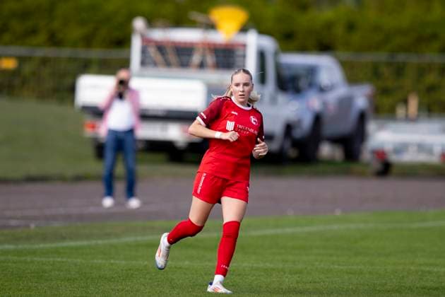 Regionalliga Nordost Frauen 1 FFV Erfurt vs 1 FC Union Berlin II 21 09 2025 Maja Felicitas Bauerschmidt 10 1 FFV Erfurt Regionalliga Nordost Frauen 1 FFV Erfurt vs 1 FC Union Berlin II Sportforum Johannesplatz Erfurt 21 09 2025 Copyright: xBEAUTIFULxSPORTS Duehringx