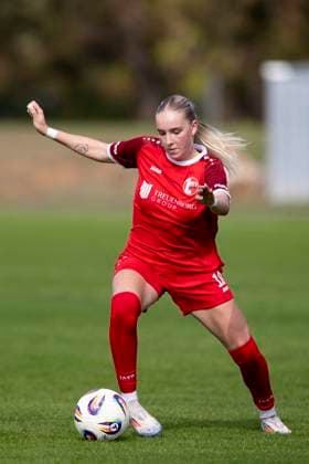 Regionalliga Nordost Frauen 1 FFV Erfurt vs 1 FC Union Berlin II 21 09 2025 Maja Felicitas Bauerschmidt 10 1 FFV Erfurt Regionalliga Nordost Frauen 1 FFV Erfurt vs 1 FC Union Berlin II Sportforum Johannesplatz Erfurt 21 09 2025 Copyright: xBEAUTIFULxSPORTS Duehringx