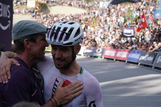 Nino Schurter Ends His Career And Says Goodbye To The XCO World Cup Nino Schurter ends his career and says goodbye to the XCO World Cup during the Man Lenzerheide UCI Mountain Bike World Series - XCO race in Lenzerheide, on September 21, 2025. Lenzerheide Switzerland  Copyright: xFabioxAvernax originalFilename:averna-manlenze250921_npTjQ.jpg