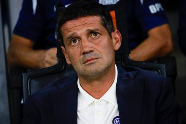 FC Internazionale v US Sassuolo Calcio - Serie A Cristian Chivu plays during the Serie A match between FC Internazionale and Sassuolo in Milano, Italy, on September 21, 2025, at Giuseppe Meazza stadium Milano Milano Italy  Copyright: xMairoxCinquettix originalFilename:cinquetti-fcintern250921_npHf9.jpg