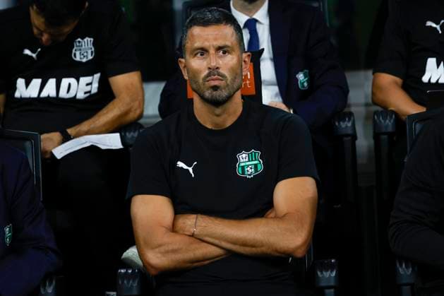 FC Internazionale v US Sassuolo Calcio - Serie A Fabio Grosso plays during the Serie A match between FC Internazionale and Sassuolo in Milano, Italy, on September 21, 2025, at Giuseppe Meazza stadium Milano Milano Italy  Copyright: xMairoxCinquettix originalFilename:cinquetti-fcintern250921_npO83.jpg