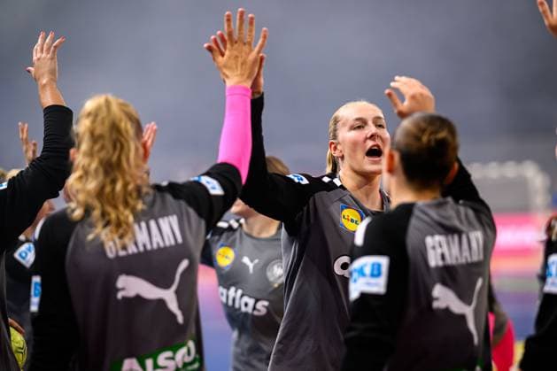 Krefeld Handball Women International Germany Netherlands Viola Leuchter Germany Krefeld Yayla Arena Germany