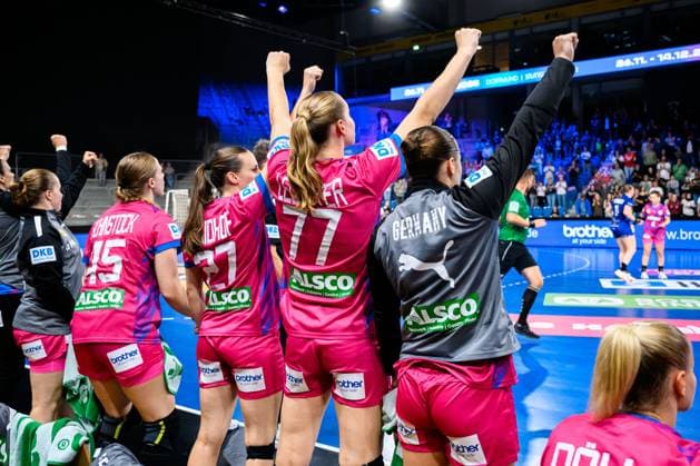 Krefeld handball women international Germany Netherlands jubilation joy emotion goal celebration goal scorer Krefeld Yayla Arena North Rhine-Westphalia Germany