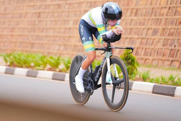2025 UCI Road World Championships Picture by Zac Williams SWpix.com - 22 09 2025 - Cycling - 2025 UCI Road World Championships - BK Arena to Kigali Convention Centre, Kigali, Rwanda - Women Under-23 Individual Time Trial (ITT) - Alli Anderson (Australia) Copyright: x xSWpix.comx(t axPhotographyxHubxLtd)xZacxWilliams SWpix.comx SWP-3030-5478
