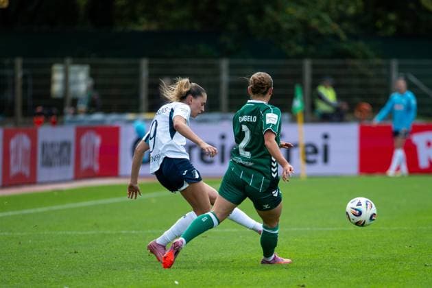 GER, SV Werder Bremen vs TSG 1899 Hoffenheim, Football Google Pixel Frauen Bundesliga, 3 Spieltag, Saison 2025 2026, 21 09 2025 DFB regulations prohibit any use of photographs as image sequences and or quasi video GER, SV Werder Bremen vs TSG 1899 Hoffenheim, Football Google Pixel Frauen Bundesliga, 3 Spieltag, Saison 2025 2026, 21 09 2025 Bremen Copyright: xEibner-Pressefoto Memmlerx EP_MMR