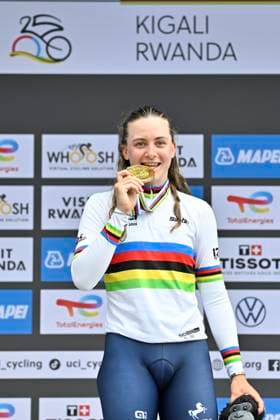 UCI 2025 Road World Championship, WM, Weltmeisterschaft Kigali 22 09 2025 KIGALI, RWANDA - SEPTEMBER 22 : Backstedt Zoe (GBR) during the Women U23 Individual Time Trial of the UCI Road World Championships 2025 92nd edition an UCI World Championships cycling race of 22.6 km with start in Kigali and finish in Kigali on September 22, 2025 in Kigali, Rwanda, 22 09 2025 Kigali Rwanda  Copyright: xJanxDexMeuleneirx