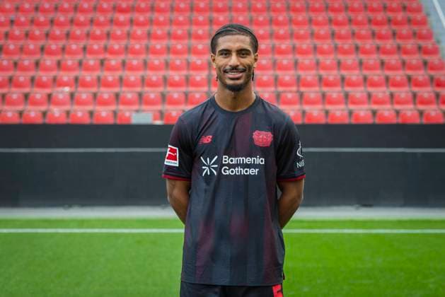 Loic Bade Bayer Leverkusen Bayer Leverkusen 1 BL Portrait date 2025 2026