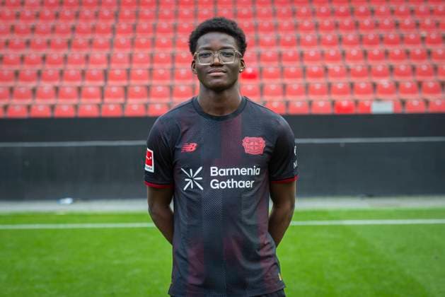 Axel Tape Bayer Leverkusen Bayer Leverkusen 1 BL Porträttermin 2025 2026