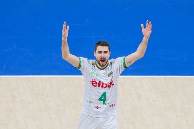 (250922) -- PASAY CITY, Sept. 22, 2025 -- Martin Atanasov of Bulgaria celebrates scoring during the round of 16 match between Bulgaria and Portugal at the FIVB Men s World Championship, WM, Weltmeisterschaft 2025 in Pasay City, the Philippines, on Sept. 22, 2025. ) (SP)PHILIPPINES-PASAY CITY-VOLLEYBALL-FIVB MEN S WORLD CHAMPIONSHIP 2025-BUL VS POR ROUELLExUMALI 
