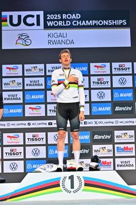 Söderqvist Jakob Pringle Nate Decomble Maxime Individual Time Trial Men U23 ITT Road World Championships 2025 Rwanda Söderqvist Jakob Sweden World Champion ahead of Pringle Nate New Zealand and Decomble Maxime France Individual Time Trial Men U23 Road World Championships 2025 Road World Championships 2025 UCI Cycling World Championships 31.2 km Kigali, Rwanda, World Championships WE ITT WC 22 09 2025