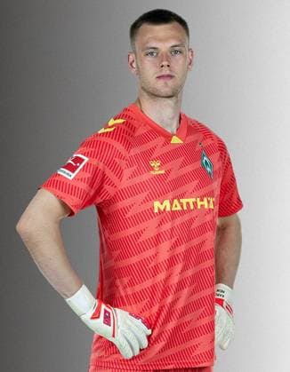 official portrait date SV Werder Bremen 2025 2026 Karl Hein Werder Bremen 13 1 BL portrait date 2025 2026, xWerderxBremenx xHeidmannxxviaxnordphotoxGmbH nph00001