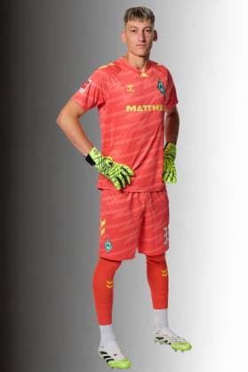 official portrait date SV Werder Bremen 2025 2026 Stefan Smarkalev Werder Bremen 37 1 BL portrait date 2025 2026, xWerderxBremenx xHeidmannxxviaxnordphotoxGmbH nph00001