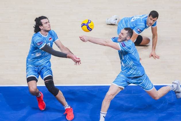 (250922) -- PASAY CITY, Sept. 22, 2025 -- Players of Slovenia compete during the round of 16 match between the United States and Slovenia at the FIVB Men s World Championship, WM, Weltmeisterschaft 2025 in Pasay City, the Philippines, Sept. 22, 2025. ) (SP)PHILIPPINES-PASAY CITY-VOLLEYBALL-FIVB MEN S WORLD CHAMPIONSHIP 2025-SLO VS USA ROUELLExUMALI 