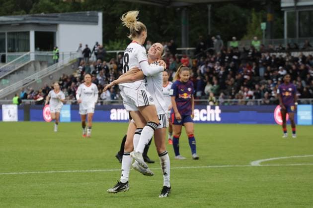 22 09 2025, xgrfx, Soccer Google Pixel Women Bundesliga, Eintracht Frankfurt RB Leipzig v l Goal, Rebecka Blomqvist Eintracht Frankfurt DFL DFB REGULATIONS PROHIBIT ANY USE OF PHOTOGRAPHS as IMAGE SEQUENCES and or QUASI VIDEO Frankfurt am Main